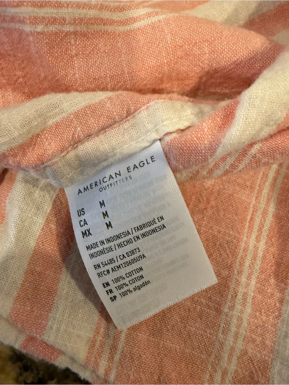 American Eagle pink white striped button-up shirt sleeve 100 cotton shirt medium
